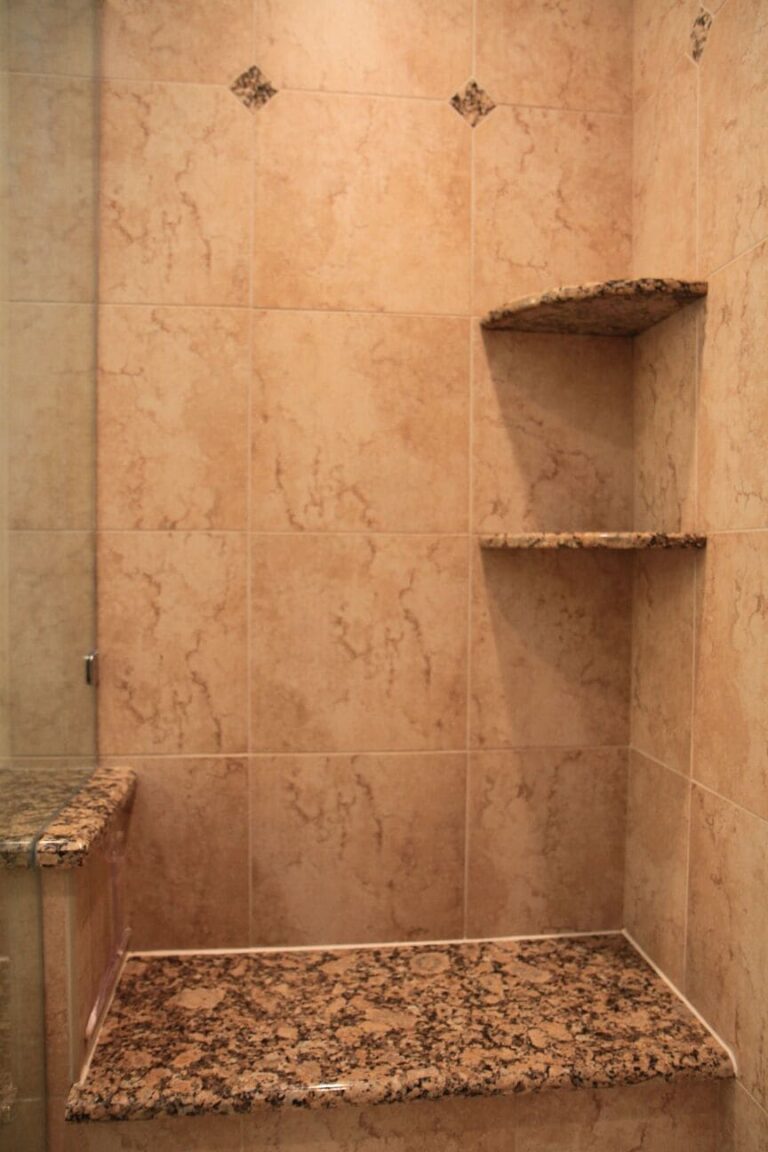 Duplak Bathroom
