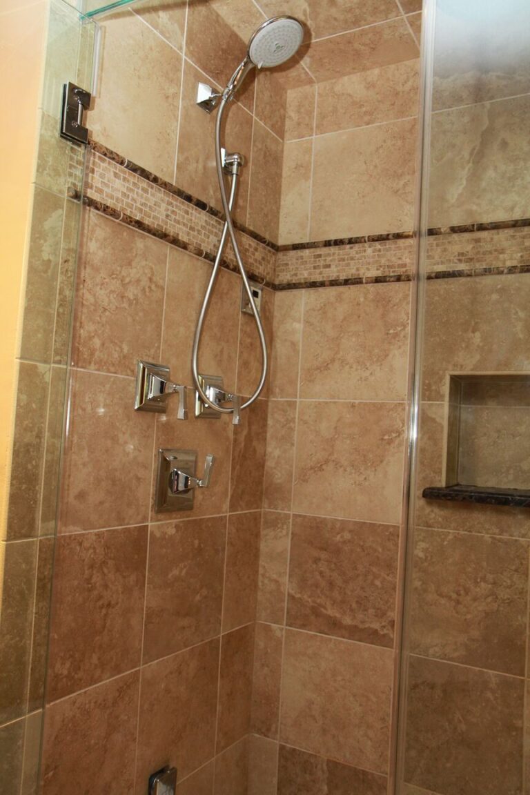 Dyke Bathroom