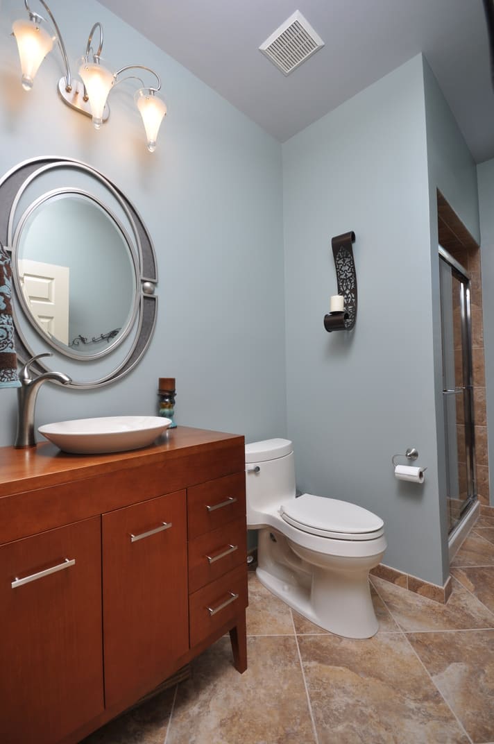 Lacaze Express Bathroom