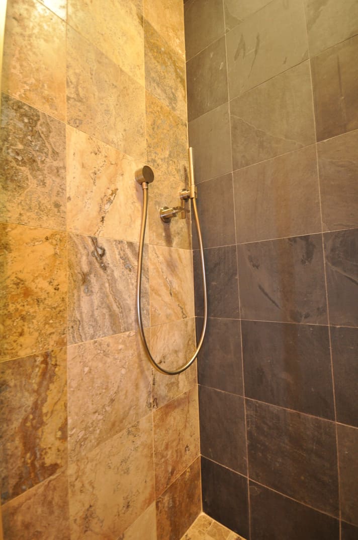 Seiden Bathroom