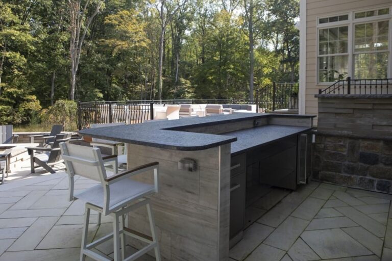 Bialow Patio