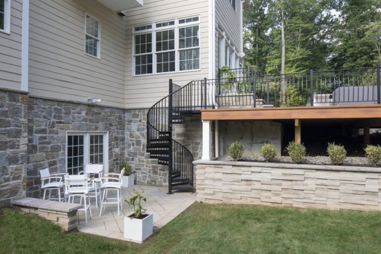 Bialow Patio