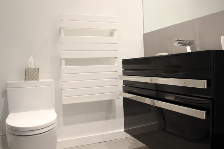 Bogart Bathroom