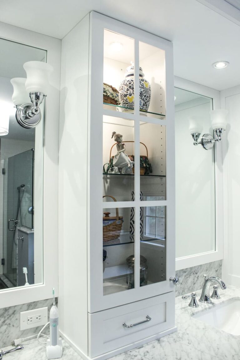 Nicol Bathroom