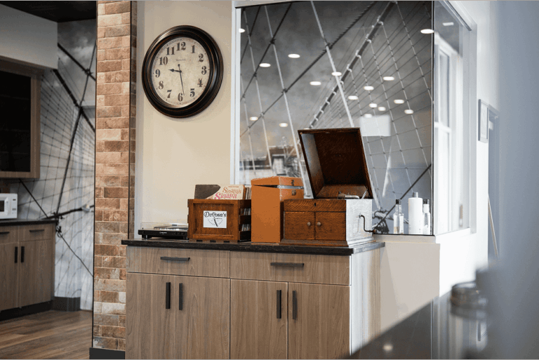 Derosa's Barbershop